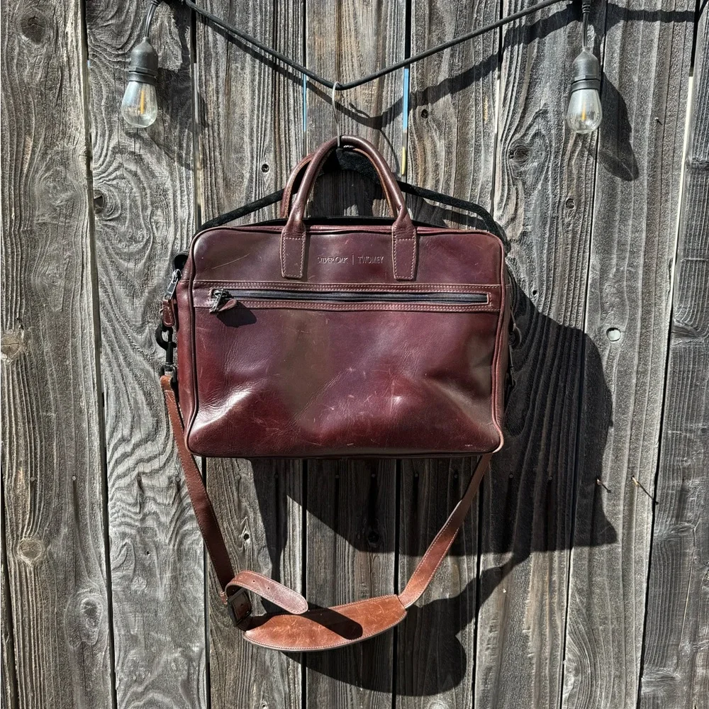 Mulholland Brown Leather Laptop Bag Briefcase Monogrammed for Winery Silver Oak